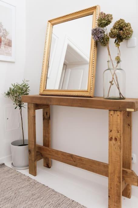 Edelhof Design Apartment Wina Bagian luar foto